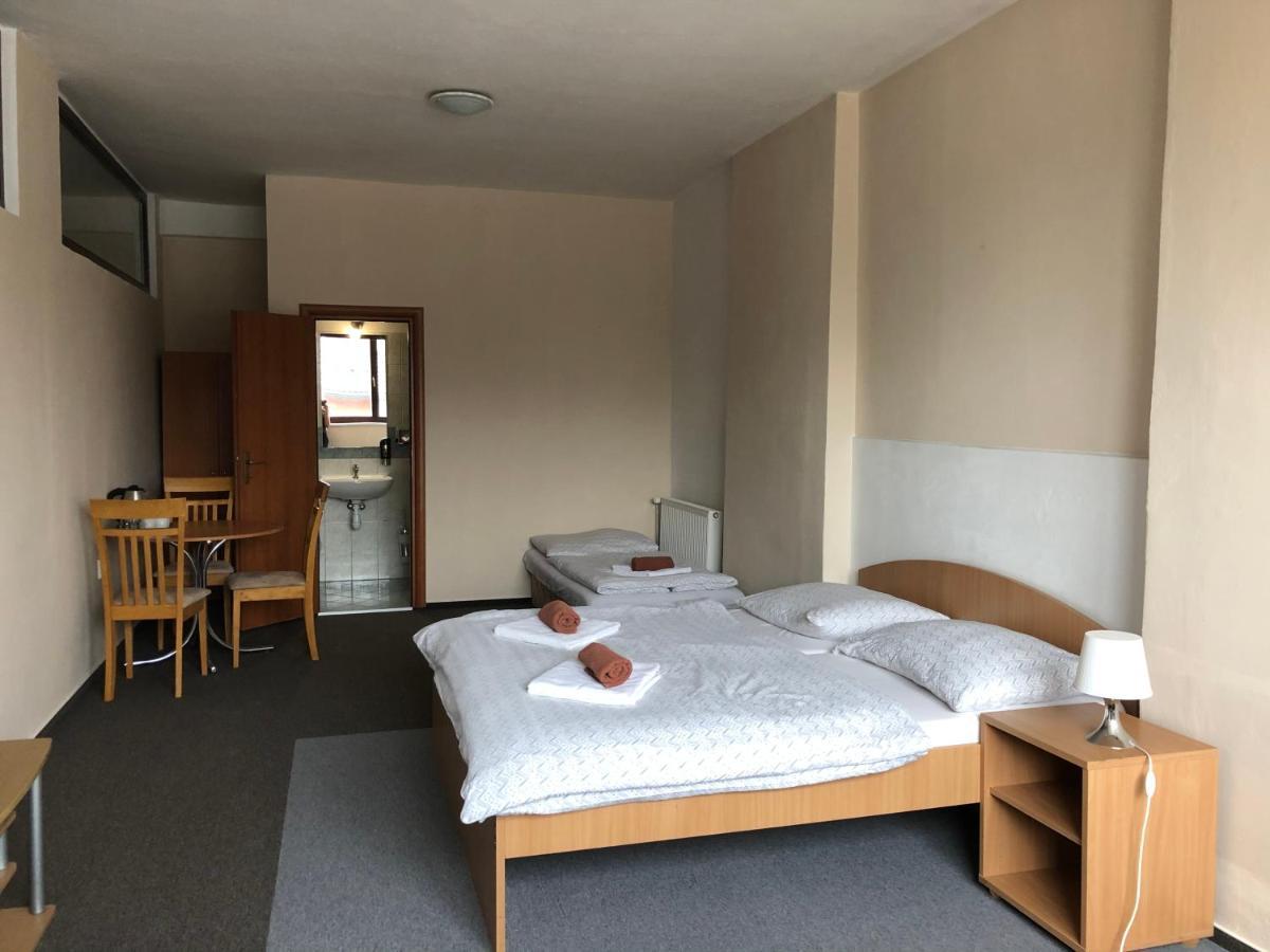 Šport Hotel Bôrik Žilina Buitenkant foto